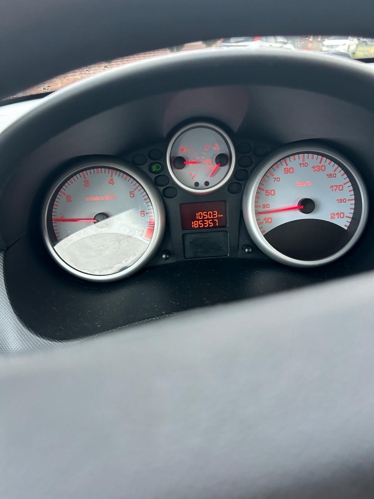 Abbildung des Autos Peugeot zu verkaufen