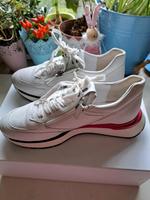 Högel Sneaker Neuwertig 1 mal getragen NP 129 Euro  38 Bayern - Rednitzhembach Vorschau