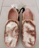 Schuhe Mokassins H&M Gr. 37 Wende Pailletten Silber Rotgold NEU Niedersachsen - Giesen Vorschau