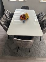 Esstisch mit stühle und Teppich Nordrhein-Westfalen - Krefeld Vorschau