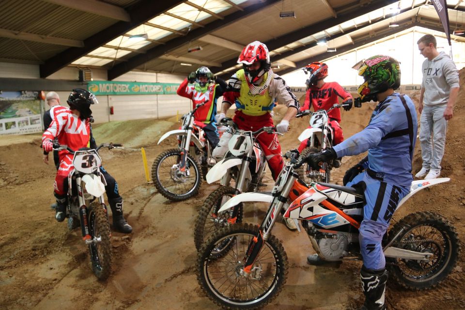 Motocross fahren in der Halle - für Jedermann/frau in Rheinbreitbach