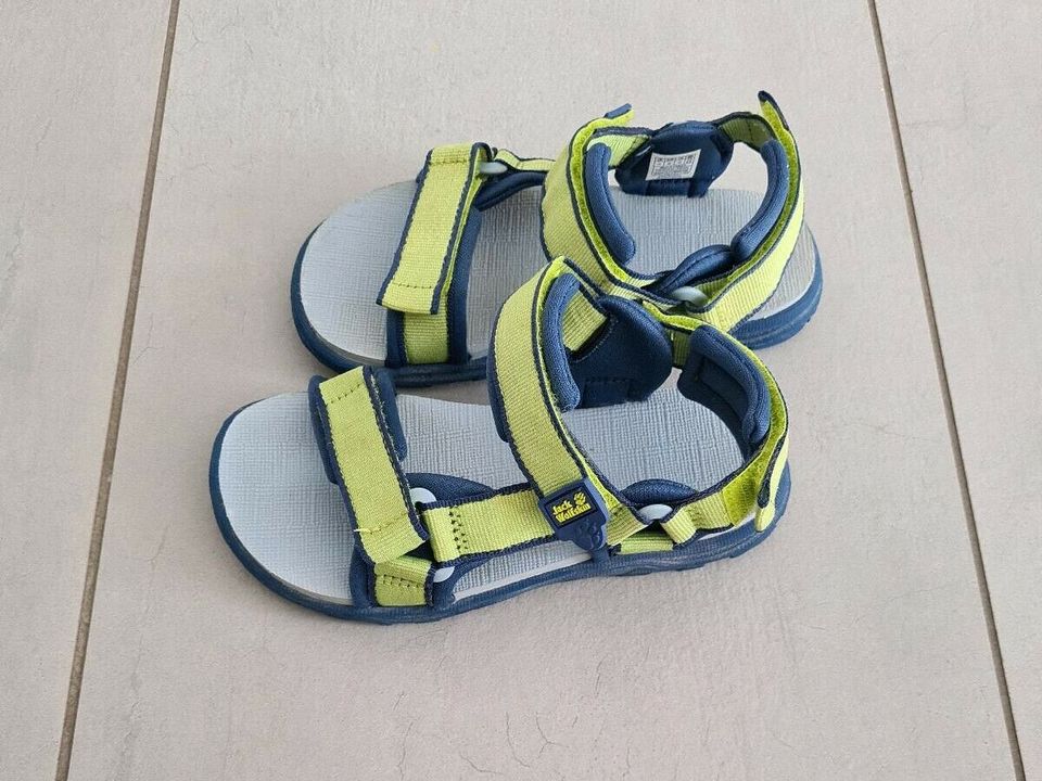 Kinder-, Jungenschuhe Sandalen Jack Wolfskin in Größe 29 in Bassenheim