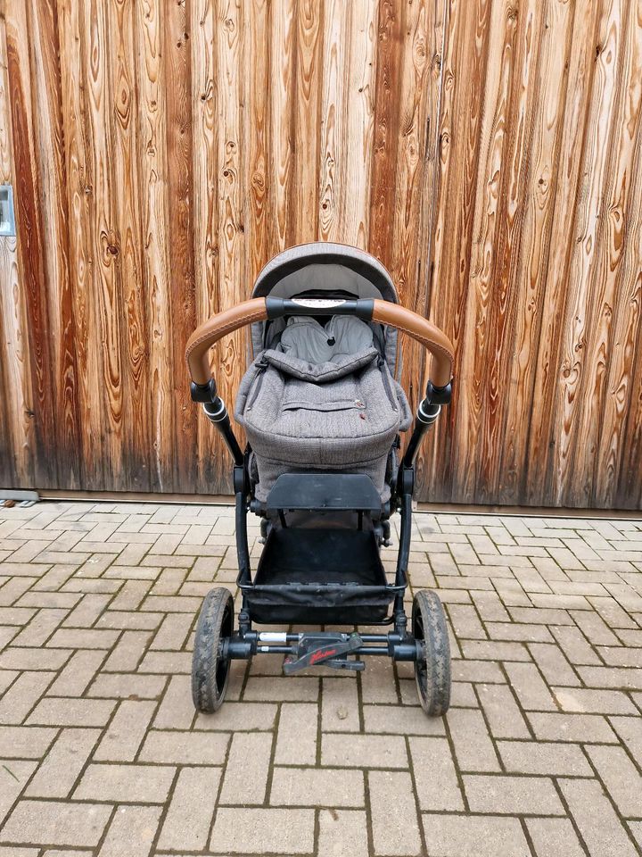 Hartan Kinderwagen in Vöhl