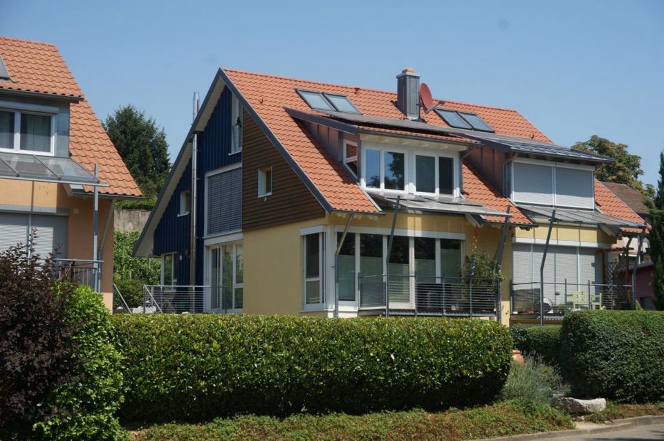 Schöne Doppelhaushälfte mit 6 Zimmern in Bad Krozingen