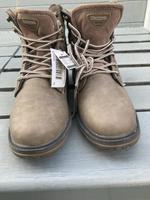 Kappa Kurzschaft Stiefel Wanderstiefel beigebraun Gr.43, NEU! Brandenburg - Fredersdorf-Vogelsdorf Vorschau