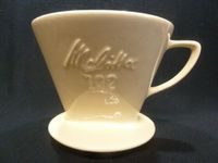 Vintage Melitta Porzellan Kaffeefilter 102/ 3 Loch Farbe BEIGE Baden-Württemberg - Schwäbisch Gmünd Vorschau