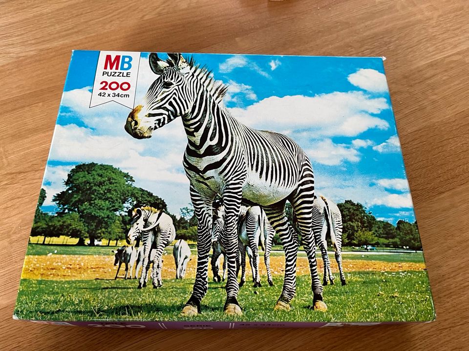 MB Puzzle Zebras 200 Teile vintage in Norderstedt