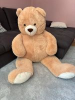 Großer Teddybär 140 cm Niedersachsen - Schneverdingen Vorschau