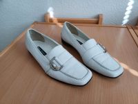 Paul Green Slipper weiß top Zustand Leder Gr.  38 Schleswig-Holstein - Lübeck Vorschau