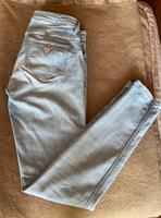 Jeanshose Guess 34-36 Hessen - Lohfelden Vorschau