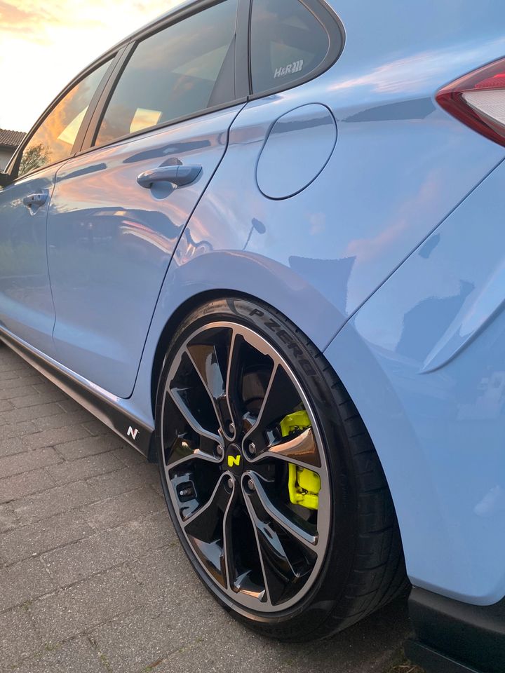 Hyundai i30N Performance 109DB Blue in Hamburg