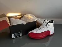 Nike Air Jordan 12 Retro White Red Nordrhein-Westfalen - Remscheid Vorschau