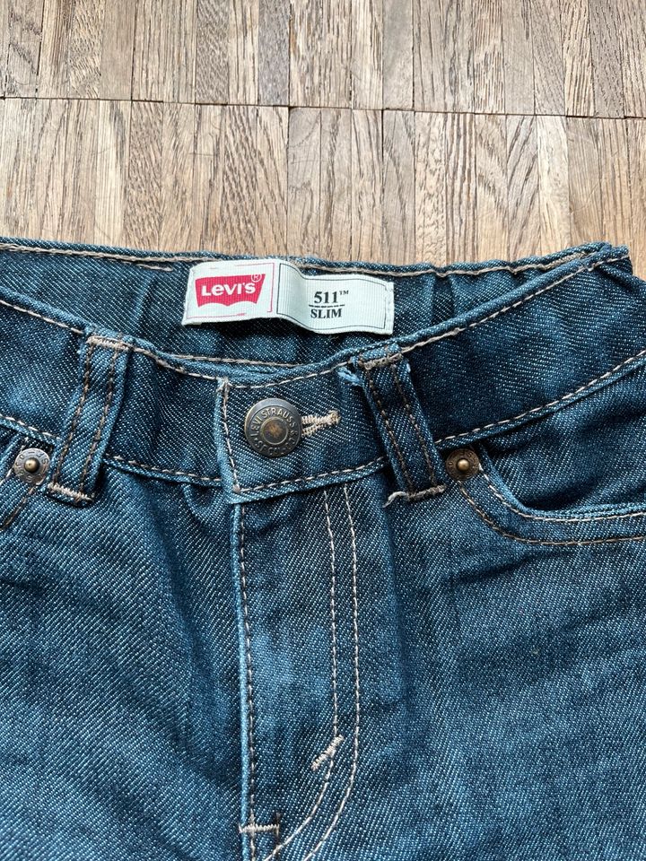 Levi’s 511 Jeans Slim 5 110cm 116cm blau Denim blue in Berlin