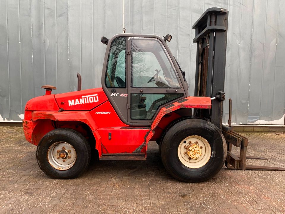 Manitou MC40 4-rad Diesel Stapler in Südlohn