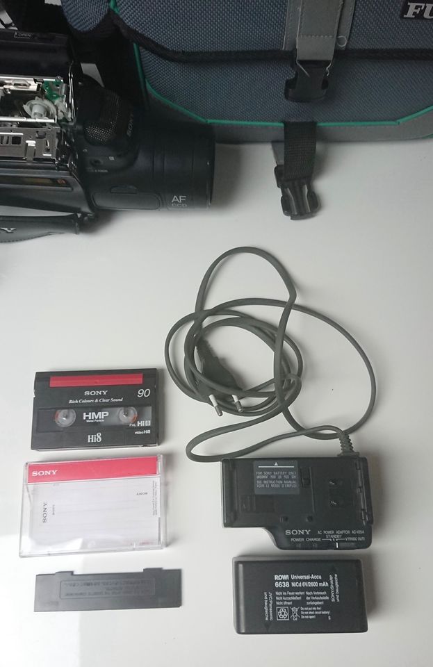 Sony Video Camera Recorder CCD-FX730VE in Lübeck