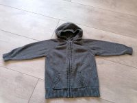 Strickjacke Größe 98 Hessen - Heidenrod Vorschau