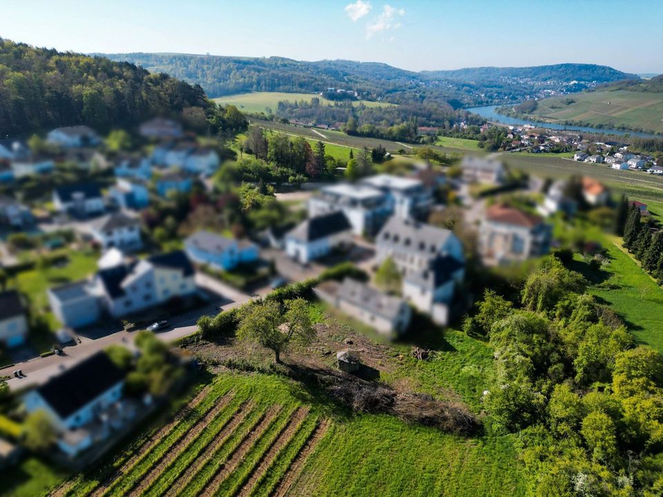 Baugrundstück mit atemberaubender Aussicht in Perl in Perl