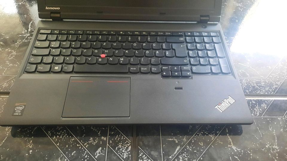 Laptop Lenovo ThinkPad i-5 2,50 Ghz+4GB+500Gb win 8.1 pro in Berlin