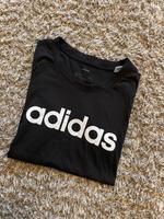 Adidas Tshirt schwarz, Größe S Berlin - Köpenick Vorschau