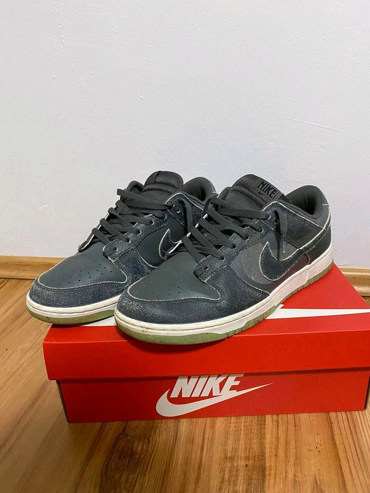 Nike Dunk 45 Low Retro PRM Halloween in Goch