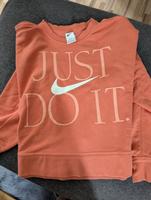 Nike Sweatshirt sehr gute Zustand. Größe XL, 15€ Hessen - Groß-Zimmern Vorschau