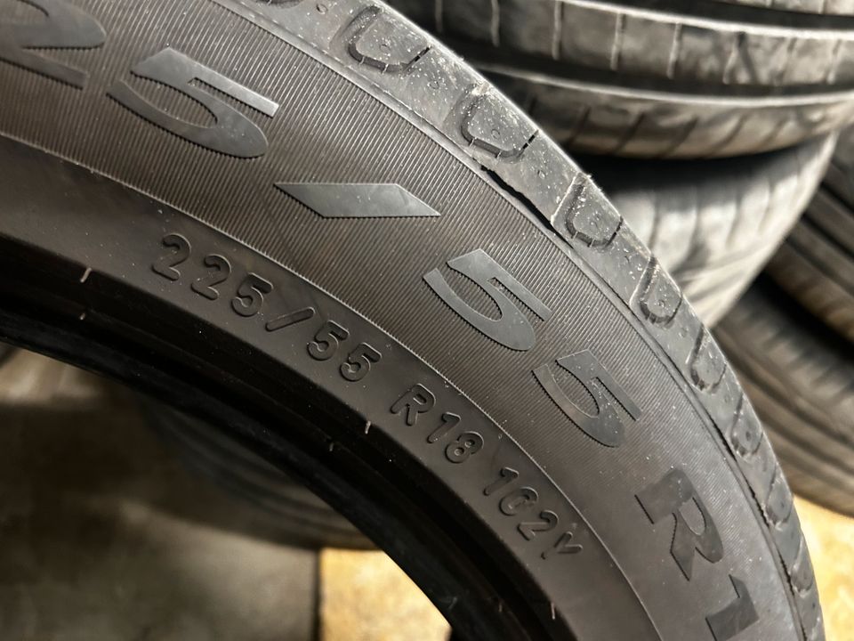 225/55 R18 102Y Pirelli Sommerreifen 5,5mm Dot2021 Top Zustand in München