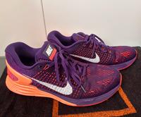 Nike Sportschuhe Gr: 40-40,5 Nordrhein-Westfalen - Ratingen Vorschau