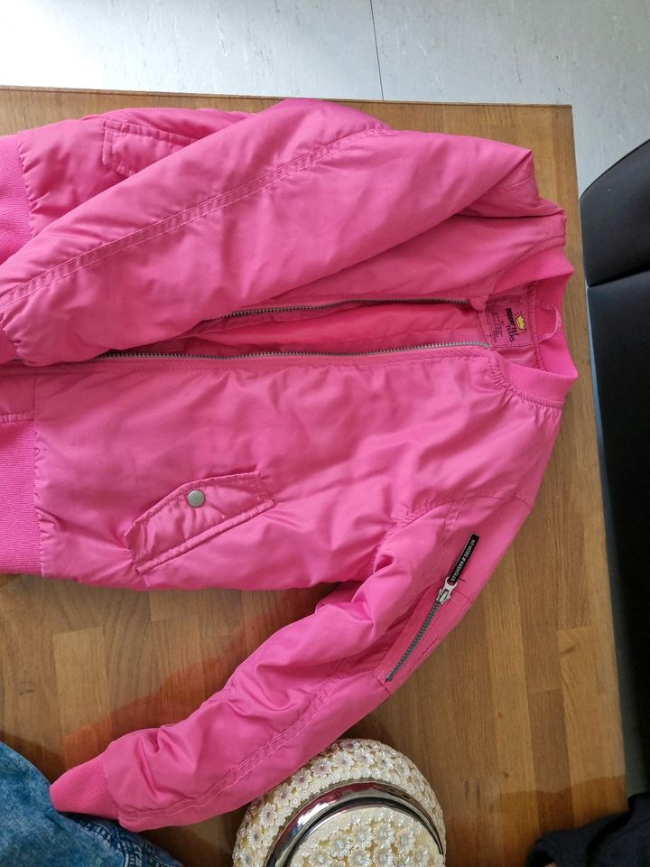 Jacke für Kinder in Wiesbaden