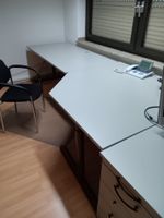 Gute Bürotische für je 60 euro abzugeben (teils t Kabeldurchgang) Nordrhein-Westfalen - Mönchengladbach Vorschau