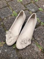 Ballerina Creme beige Blume Schuhe 38 Schleswig-Holstein - Neumünster Vorschau