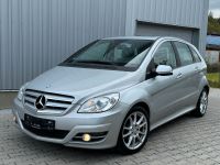 Mercedes-Benz B 160 BLUEEFFICIENCY 91tkm SITZHEIZUNG PANO TÜV Baden-Württemberg - Igersheim Vorschau