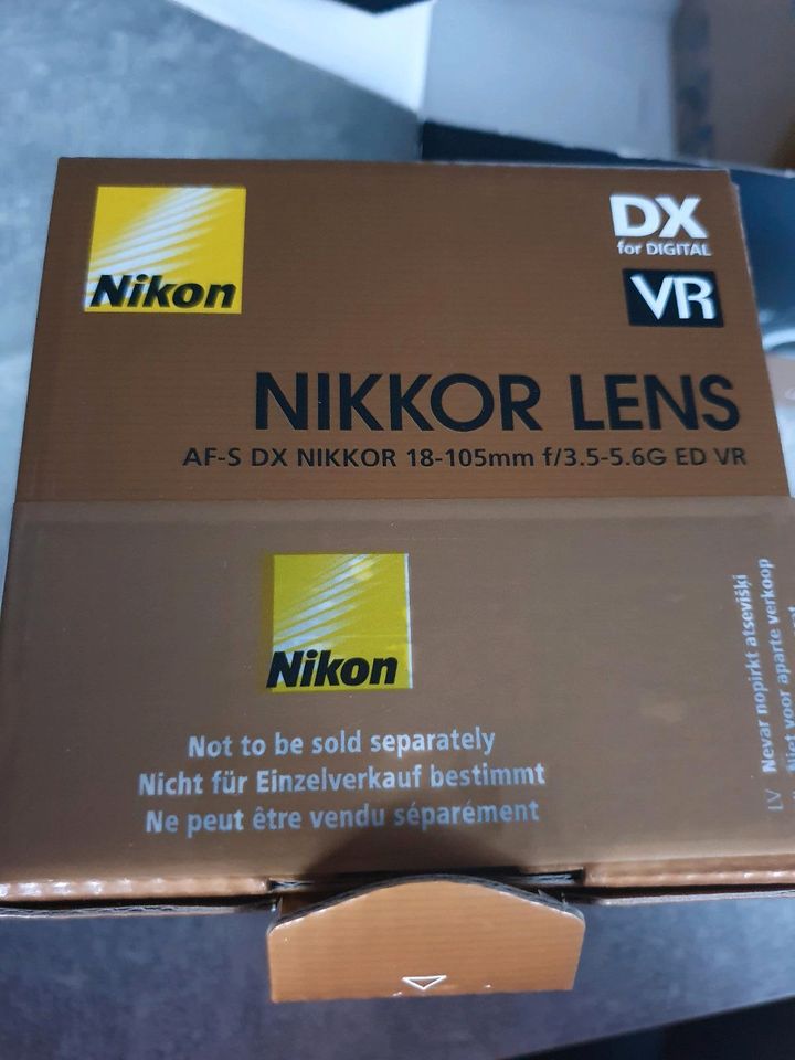 Nikon D5600, Spiegelreflexkamera, Nikon, Geschenkidee, in Nürnberg (Mittelfr)