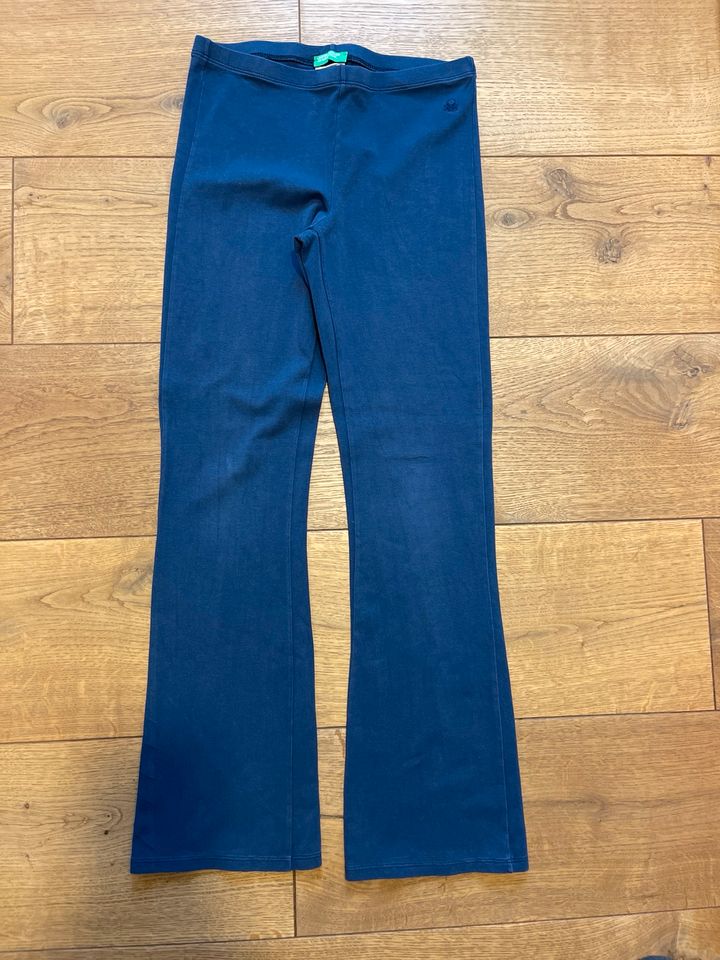 Leggings Benetton mit Schlag, 2XL, 164 in Königsberg i. Bayern