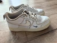 Turnschuh Sneaker Nike Air Force 1 Gr. 38,5 Berlin - Köpenick Vorschau