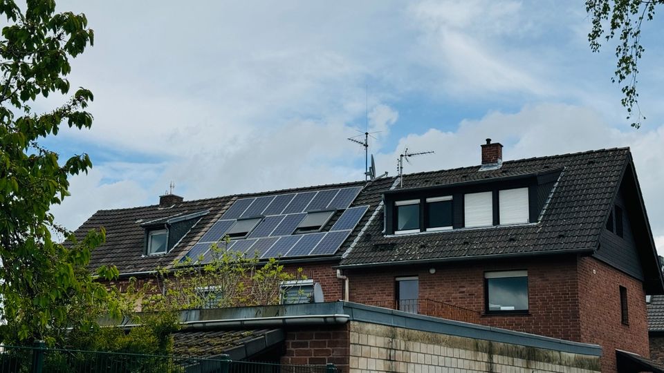 Wohnliches Reihenmittelhaus in einer ruhigen Umgebung. in Köln