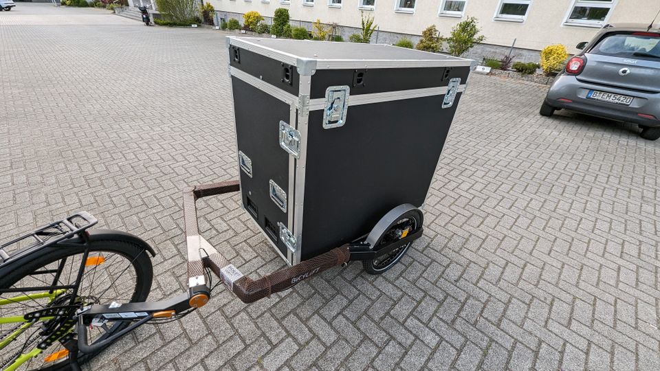 NEU: e-Lastenrad: Elektro Fahrrad + Lasten-Anhänger + Flightcase in Berlin