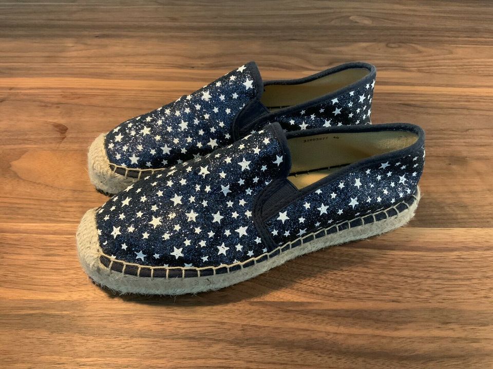 Chillegs Espadrilles Schuhe Damen Gr. 40 blau Sterne Glitzer in  Baden-Württemberg - Staufen im Breisgau | eBay Kleinanzeigen ist jetzt  Kleinanzeigen