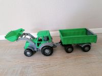 Traktor mit Anhänger, Outdoor Spielzeug, Bauernhof Hessen - Friedberg (Hessen) Vorschau