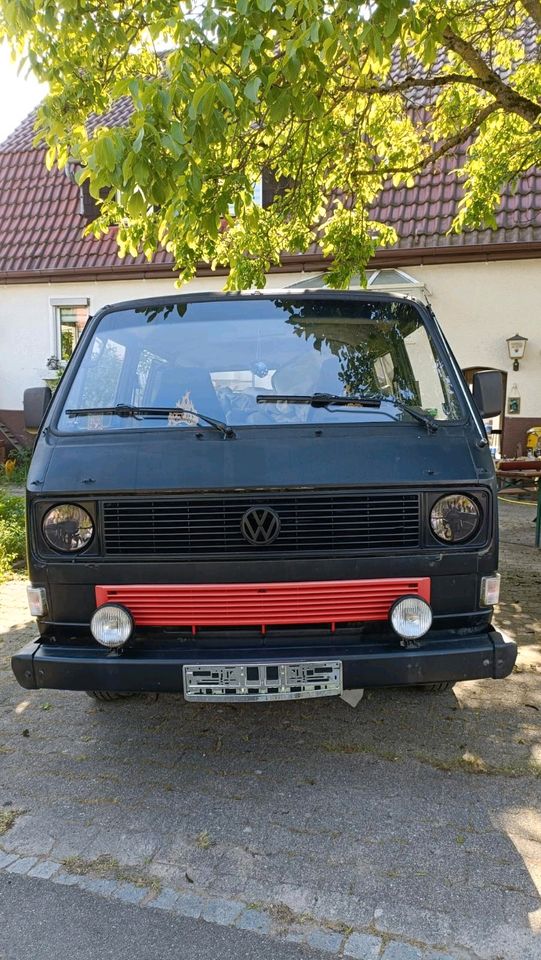 VW Bus T3 8-Sitzer, 1.7 Liter Diesel 1989 Spass Mobil in Althütte