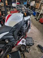 Suche Yamaha Yzf-r1 R1 rn09 rn12 rn19 rn22 r32 r1 Nordrhein-Westfalen - Petershagen Vorschau