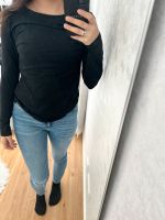 Basic Langarmshirt in schwarz Frankfurt am Main - Ginnheim Vorschau