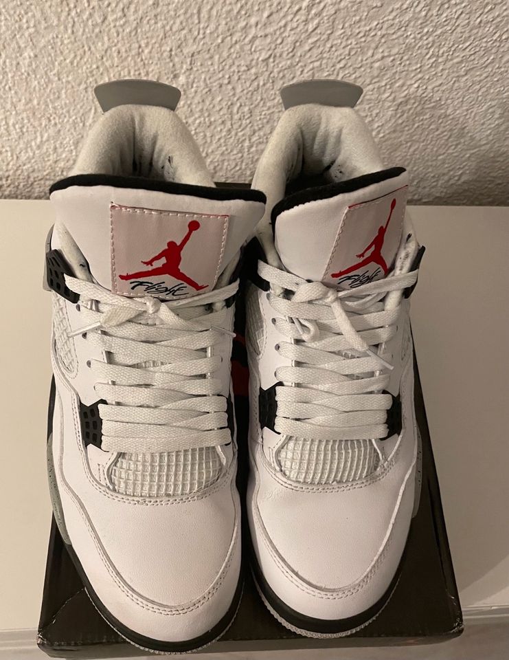 Nike Air Jordan 4 Retro EUR Gr. 43, UK 8,5, neuwertig in Limburg