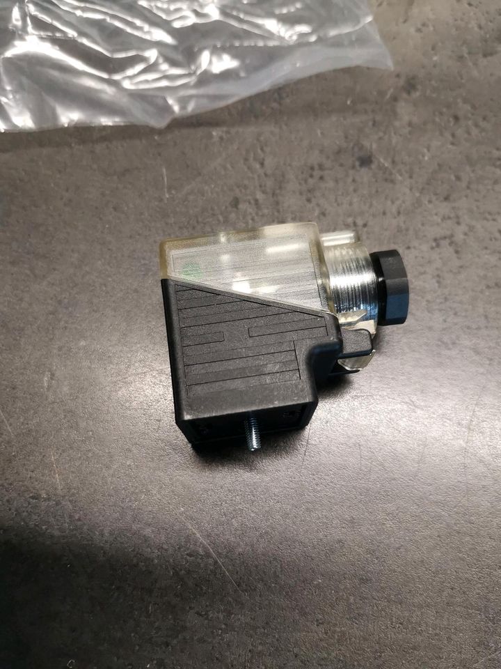 MURR Elektronik Ventilstecker 7000-29321 Neuware in OVP 16 Stück in Buch