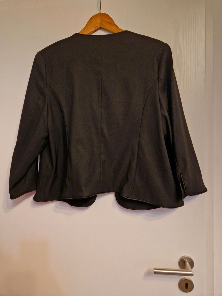 Kleid mit Blazer 46/48 XXXL Malva rot schwarz Etuikleid Jacke in Wörth an der Isar