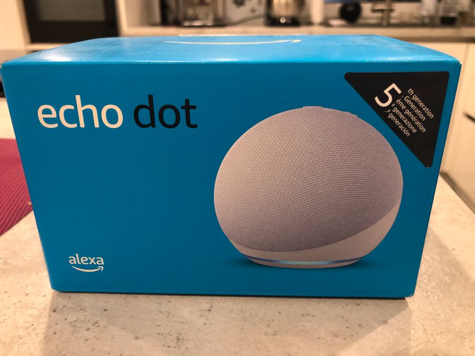 Amazon Echo Dot 5 NEU/OVP ohne Uhr - weiß- in Eppingen