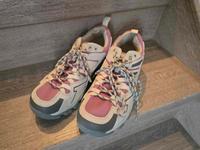 traumhaft schön Outdoor Wanderschuh Schuhe passend für 39 / 40 Nordrhein-Westfalen - Kerpen Vorschau