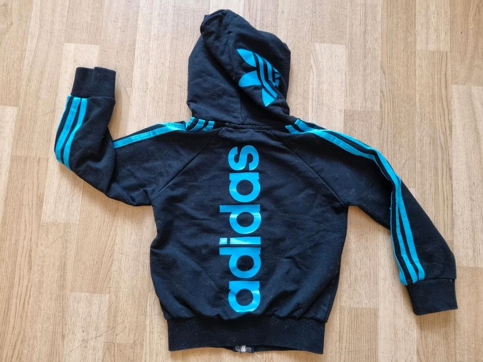 Adidas Trainingsjacke Gr. 98/104 schwarz blau türkis in Rostock