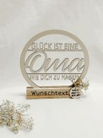 Oma Geschenk , personalisiert, Holz Loop mit Blumen Thüringen - Gerstungen Vorschau