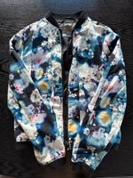 Calvin Klein Jacke Blumenmuster Nordrhein-Westfalen - Leverkusen Vorschau