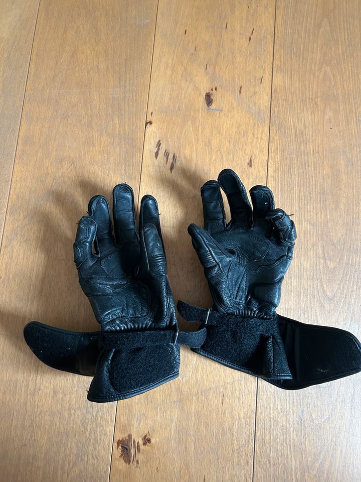 FLM Motorradhandschuhe Leder Gr. 9.5 in Stuhr